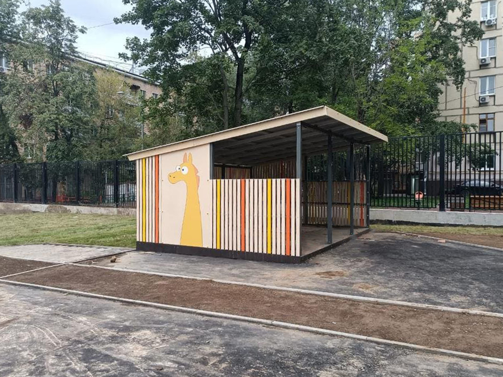 Теневые навесы из реек в Москве МОРИЗ